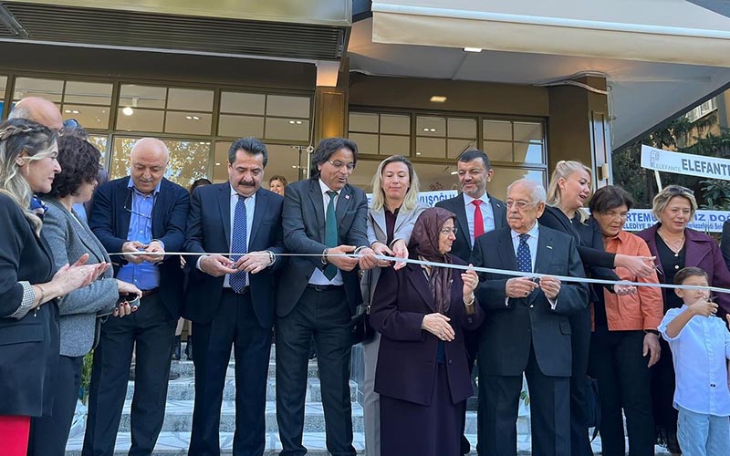 Boyar Kardeşlerin Joriens Little Mağazası açıldı