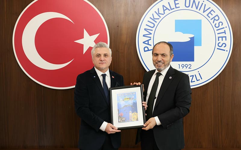 PAÜ’lü akademisyen poster yarışmasında dünya birincisi oldu