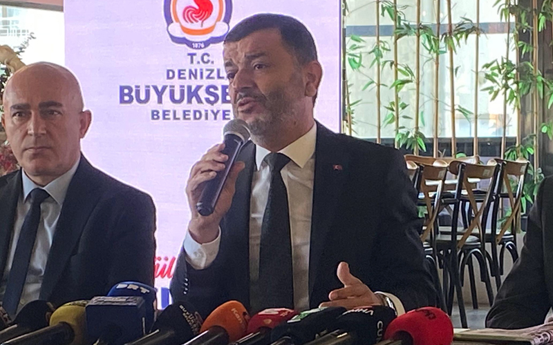 Çavuşoğlu: Faiz ödeyecek halden faiz geliri elde eden belediyeye döndük