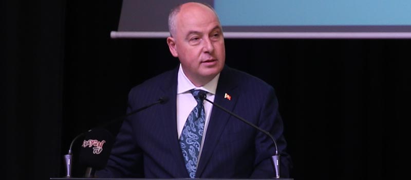 Denizli Valisi Ömer Faruk Coşkun Pamukkale Üniversitesinin akademik yıl açılış töreninde konuştu