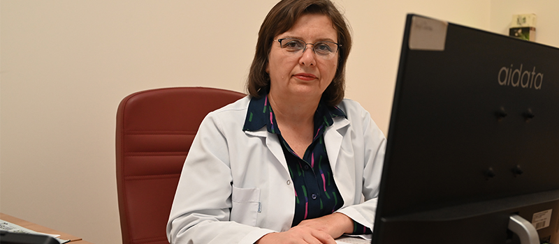 Doç Dr Suna Seçil Deniz Öztürk'den antibiyotik uyarısı