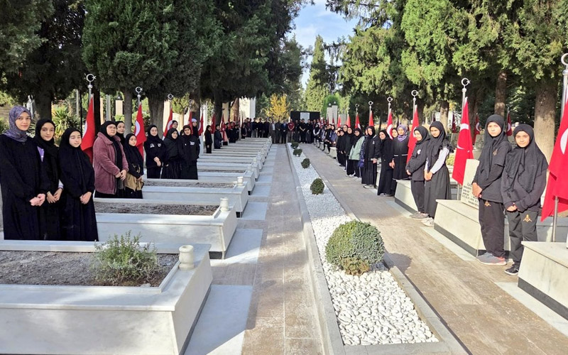 Denizli’de şehit öğretmenler törenle anıldı