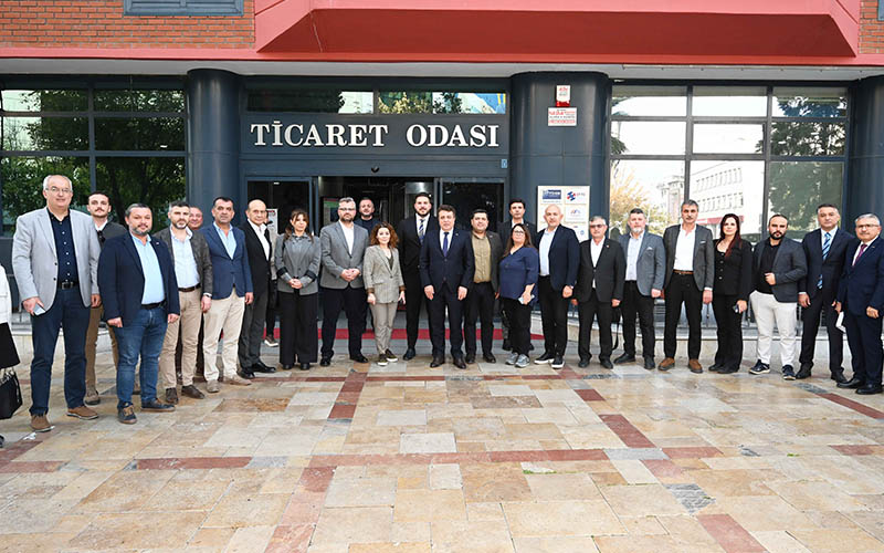 Denizli Ticaret Odası üyelerine Macaristan pazarı tanıtıldı