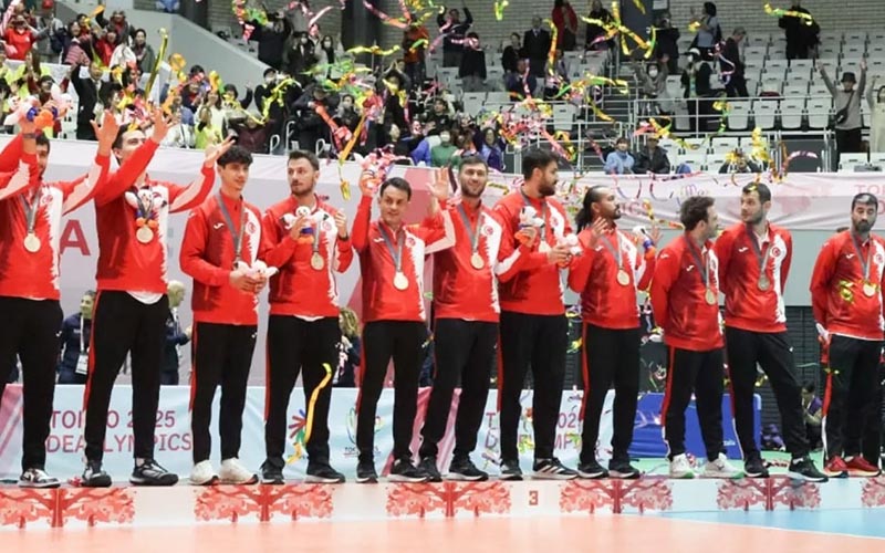 Denizlili sporcular Tokyo’dan madalyayla döndü