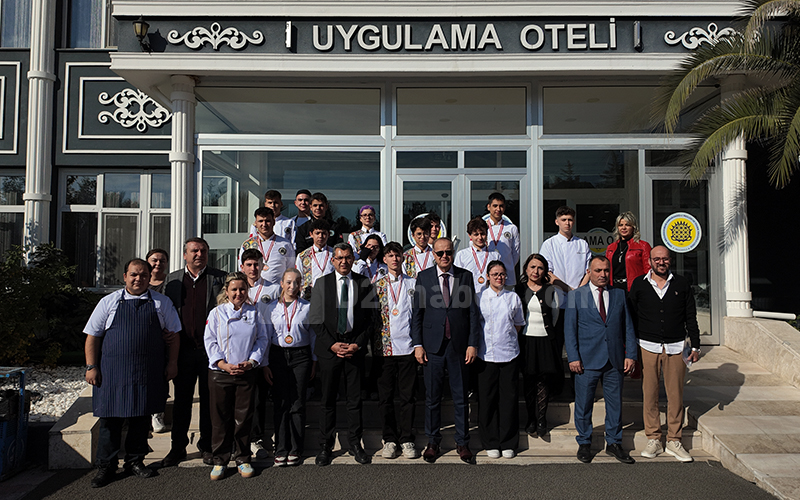 Sema-Abdurrahman Karamanlıoğlu MTAL, eğitimdeki farkıyla dikkati çekiyor
