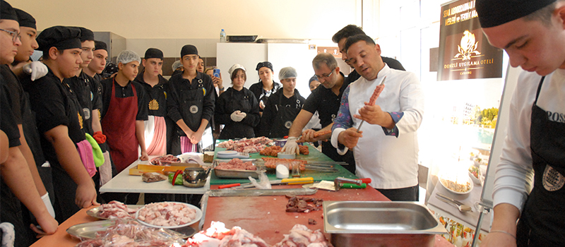Denizli Sema-Abdurrahman Karamanlıoğlu Turizm Meslek Lisesi