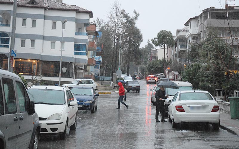 Bugün başlayacak yağışlar hafta sonuna kadar sürecek
