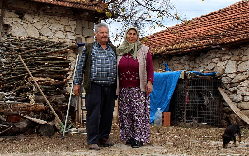 Kalbi 2 defa durdu, acil yardımla hayata tutundu