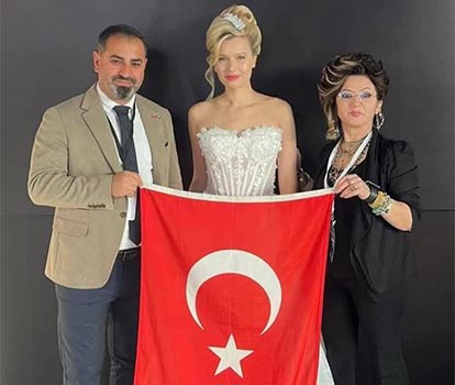 Denizlili kuaför Nilgün keser uluslararası yarışmada altın madalya kazandı