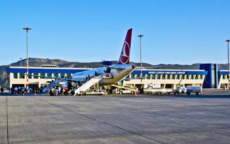 Çardak Havalimanı 2025’te 457 bin 655 yolcu ağırladı