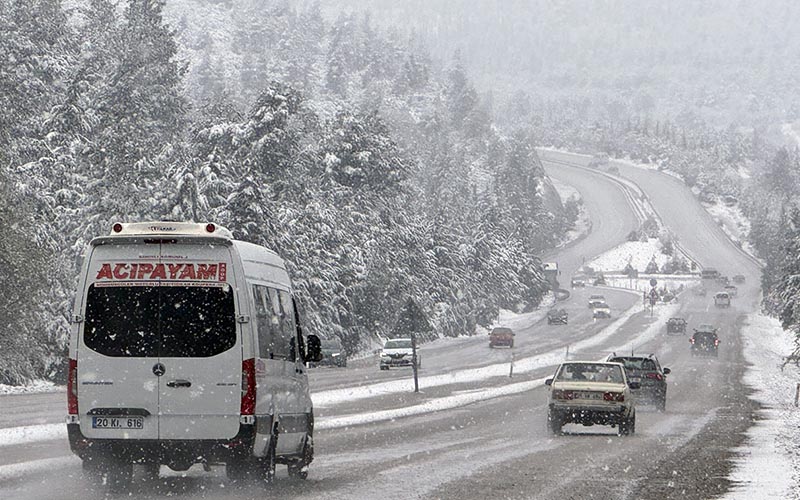 Önce ısınacak, ardından gelecek kar ve soğukla üşüyeceğiz