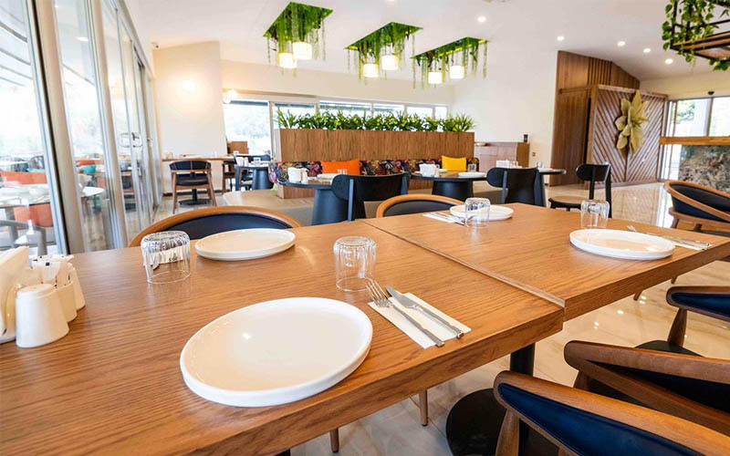 Kafe ve restoranlarda kuver ve servis ücreti kaldırıldı
