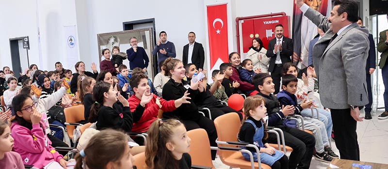 Denizli'deki Pamukkale Sömestir Festivali binlerce çocuğu ağırlıyor
