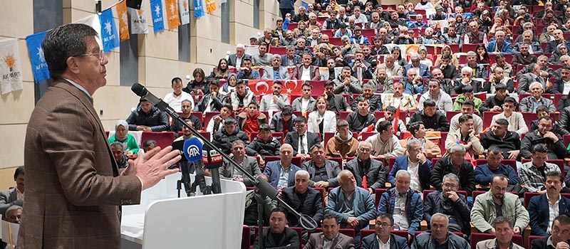 AK Parti Genel Başkan Yardımcısı Nihat Zeybekci, Acipayam İlçe Danışma Meclisi Toplantısı'nda konuştu