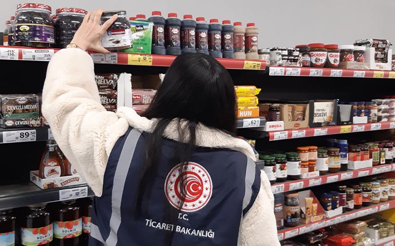 Ramazan ayı öncesi market ve gıda işletmeleri denetleniyor