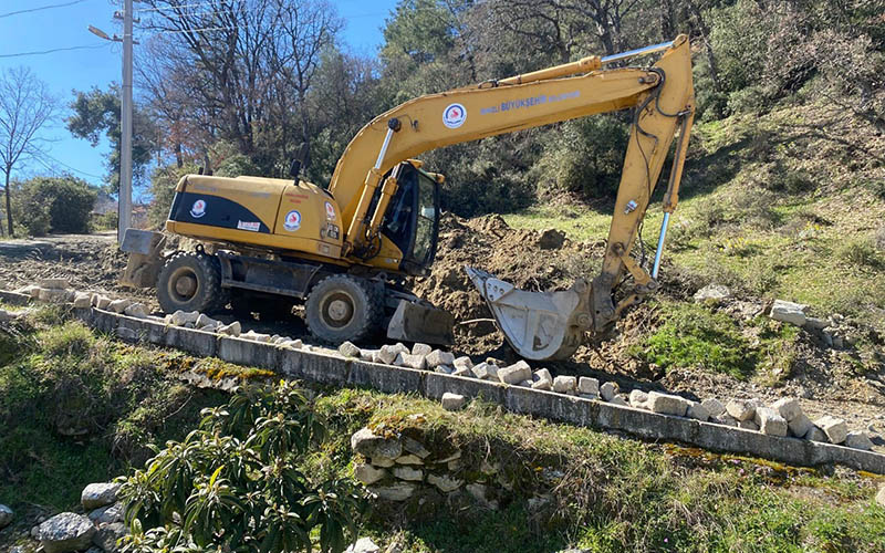 Büyükşehir Belediyesi, hastane yolunu yeniliyor