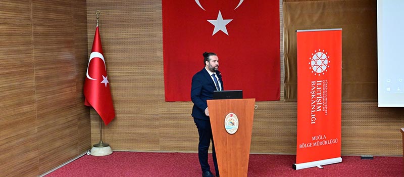 Denizli'de Sosyal Medyada Etkili İçerik Üretimi ve Algoritmalar semineri düzenlendi