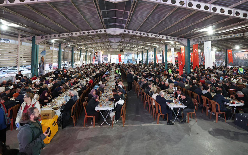 Merkezefendi Belediyesinden İlbade Mahallesi’nde iftar