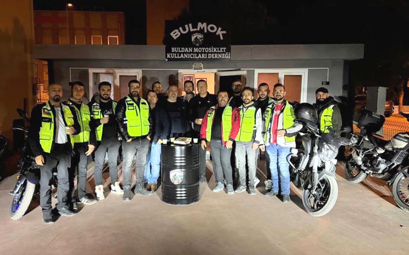 Motosiklet kullanıcılarına güvenli sürüş eğitimi verildi