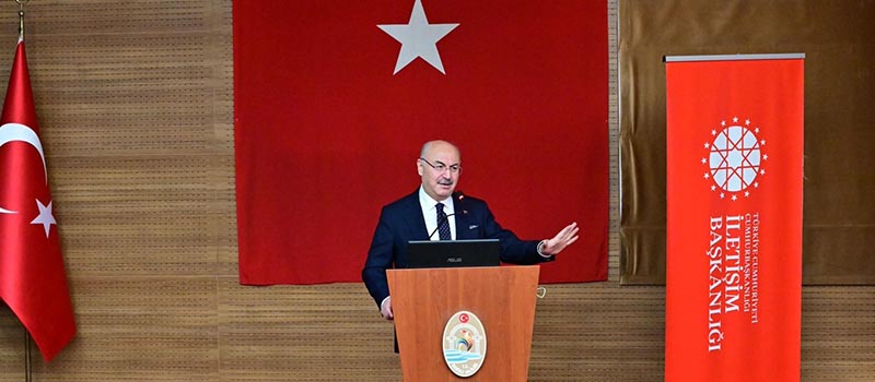Denizli'de Sosyal Medyada Etkili İçerik Üretimi ve Algoritmalar semineri düzenlendi