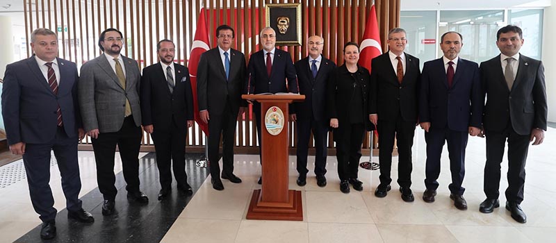 Denizli Çalışma ve Sosyal Güvenlik Bakanı Vedat Işıkhan ziyaretler