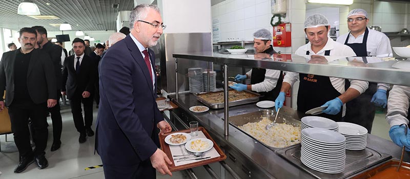 Denizli Çalışma ve Sosyal Güvenlik Bakanı Vedat Işıkhan ziyaretler