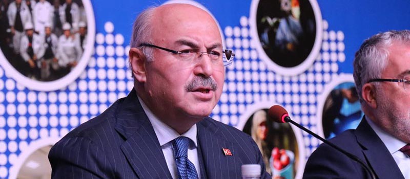 Denizli Çalışma ve Sosyal Güvenlik Bakanı Işıkhan'dan gençlere iş modelleri