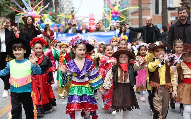 Merkezefendi 2. Uluslararası Çocuk ve Gençlik Tiyatroları Festivali başladı