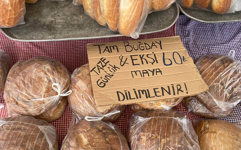 Pazarda satılan etiketsiz ekmeklere el kondu: Yasal işlem başlatıldı