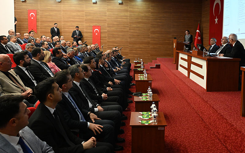 İl Koordinasyon Kurulu’nda karayollarının durumu gündem oldu
