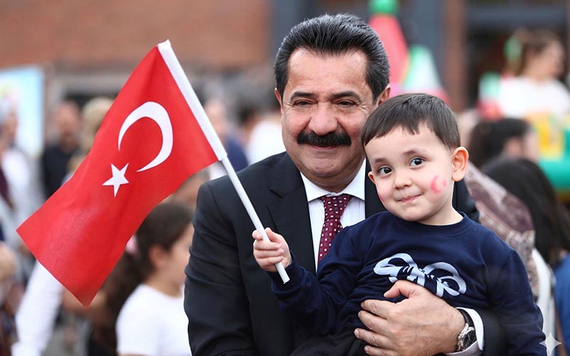 Pamukkale’de 23 Nisan kutlamalarının adresi Kongre ve Kültür Merkezi
