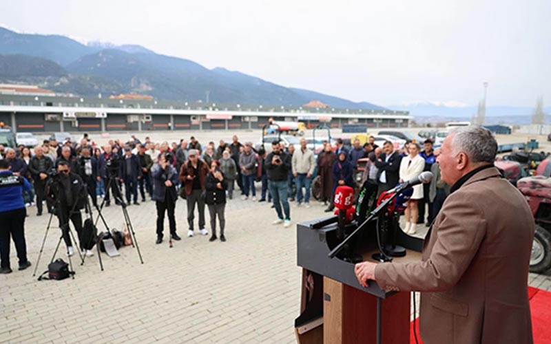 Honaz Belediyesi’nden çiftçilere zirai donla mücadele desteği