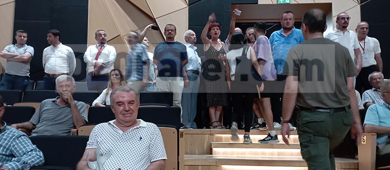 AK Parti yolundaki Burcu Köksal Denizli’yi karıştırmıştı