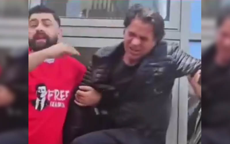 Horzum biber gazından etkilendi, binadan böyle çıkarıldı