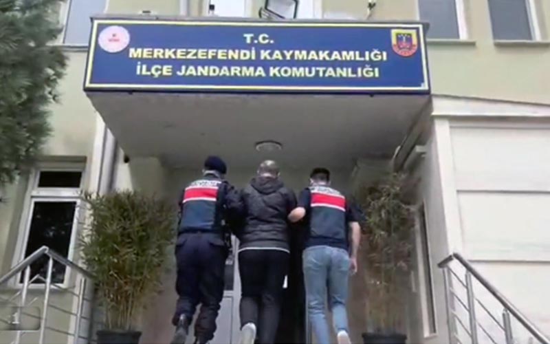 FETÖ operasyonunda 69 şüpheli yakalandı
