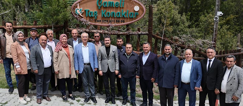 AK Parti Denizli Milletvekili Cahit Özkan'ın Çameli ziyaretinde ilçedeki projeler değerlendirildi