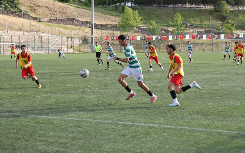 Pamukkale’de 19 Mayıs etkinlikleri futbol turnuvasıyla başladı