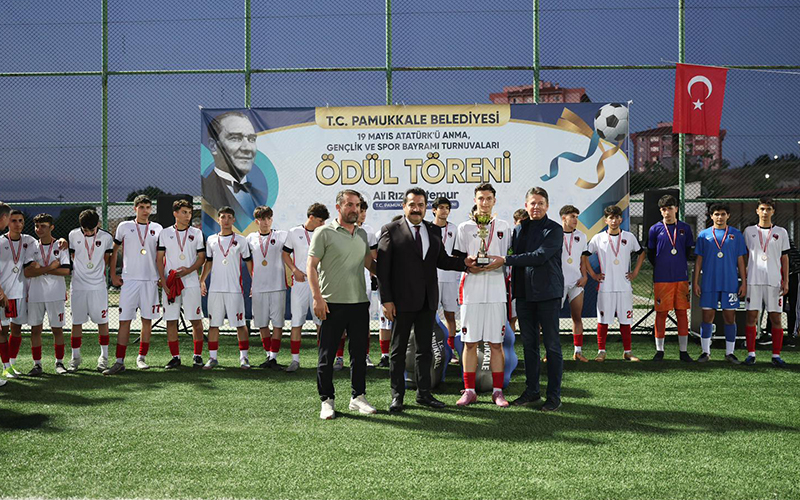 Pamukkale Belediyesi 19 Mayıs futbol turnuvası