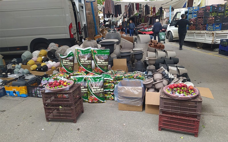 Pazar esnafından göz hakkı tezgahı uygulaması