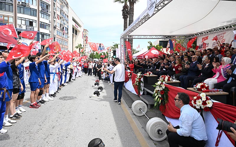 19 Mayıs Atatürk’ü Anma Gençlik ve Spor Bayramı kutlandı