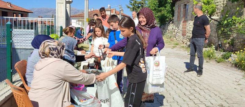 Denizli'de çörek derme etkinliği düzenlendi