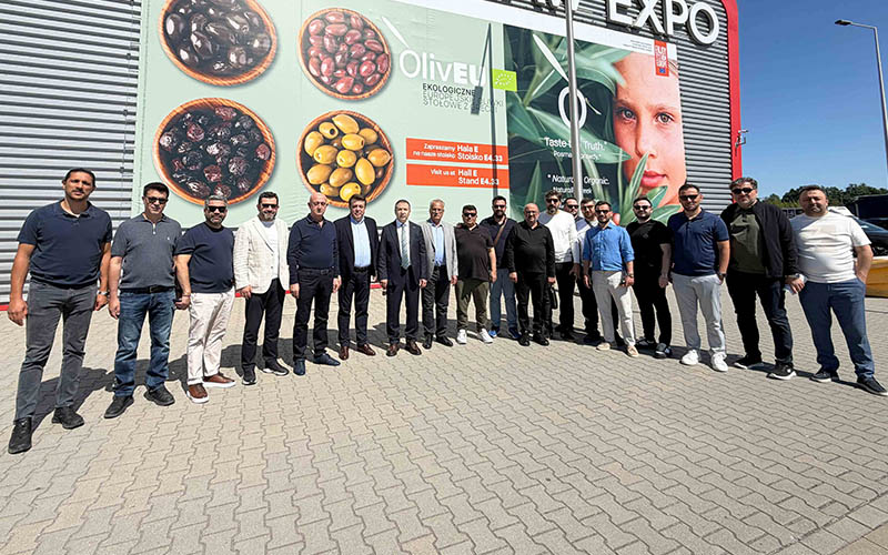 Erdoğan ve DTO heyeti, Warsaw Food Expo Fuarı’nda