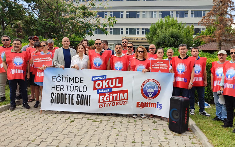 Eğitim-İş raporu: Okullarda para toplanıyor, laik eğitim anlayışından uzaklaşılıyor