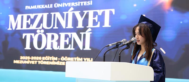 Denizli'deki Pamukkale Üniversitesi'nin 2025-2026 akademik yılı mezuniyet töreni yapıldı