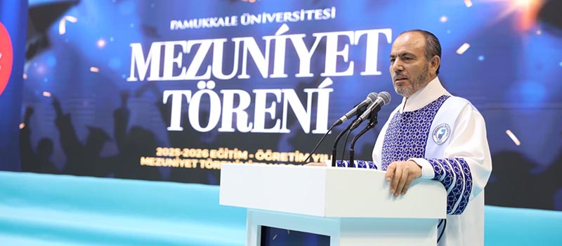Denizli'deki Pamukkale Üniversitesi'nin 2025-2026 akademik yılı mezuniyet töreni yapıldı