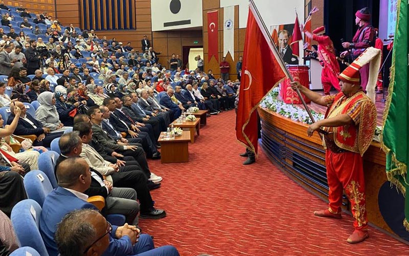 33 terör şehidi düzenlenen etkinlikle anıldı