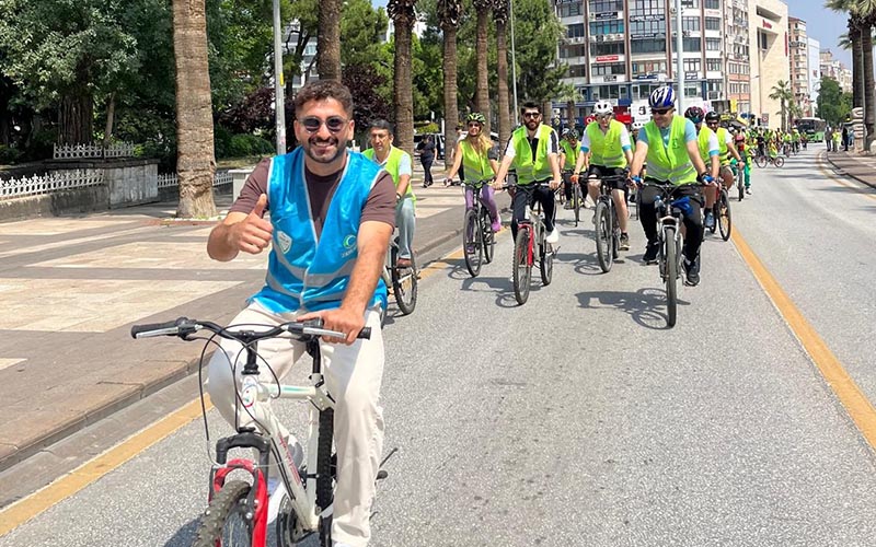 Yeşilay’dan sağlıklı yaşam için bisiklet turu etkinliği