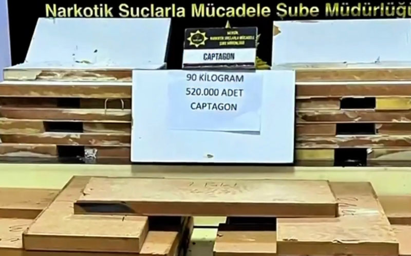 Uyuşturucu operasyonu: 935 tutuklama, 1 milyondan fazla uyuşturucu hap ele geçti