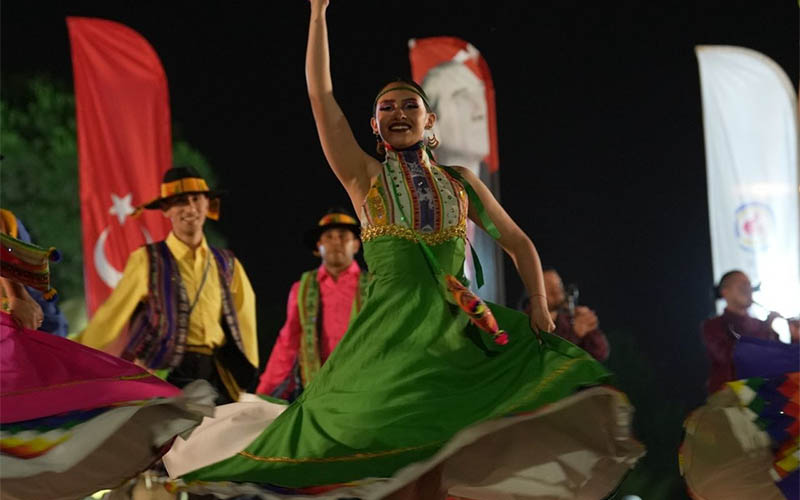 Denizli Halk Dansları Festivali