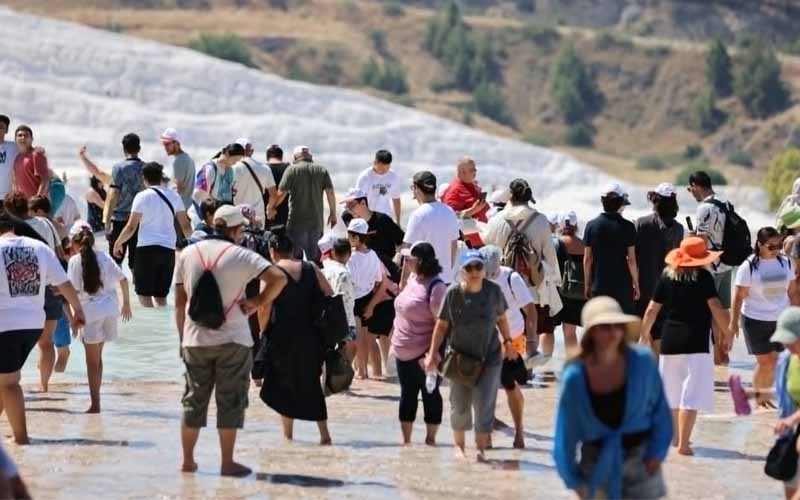 Satranç ustaları Pamukkale ve Hierapolis’e hayran kaldı
